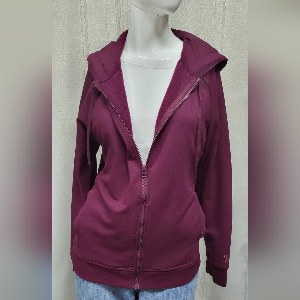 🌼 Victoria's Secret "Sport" Hooded Jacket